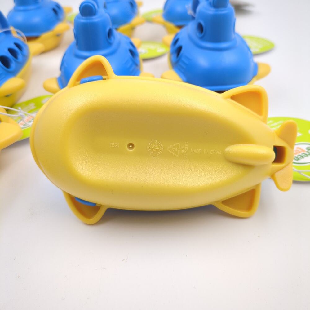 Green Toys Bubbling Submarine Lot of 8 Bath Toys Eco Friendly USA Made NWT - Picture 6 of 9